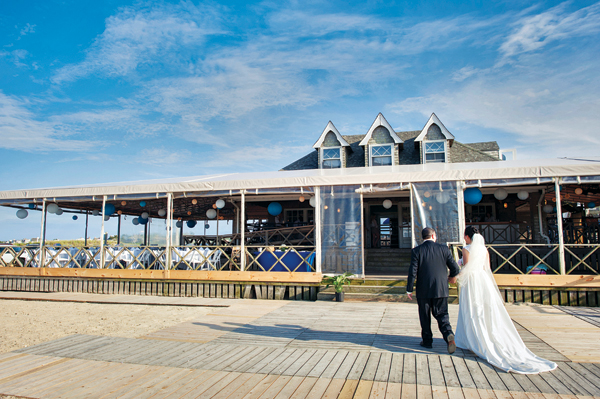 wedding reception venues by water