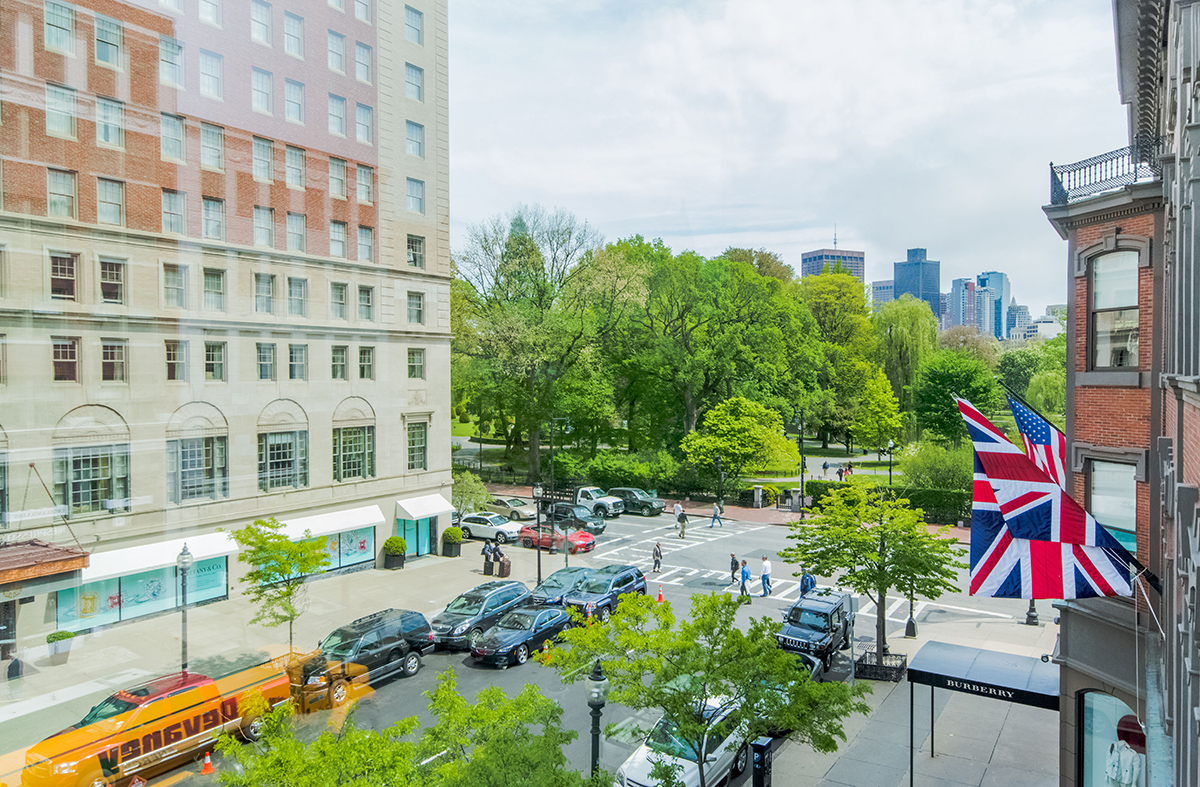 Colliers Completes $7.6M Sale of 136 Newbury Street