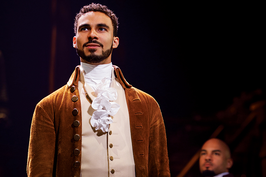 Who plays alexander hamilton clearance