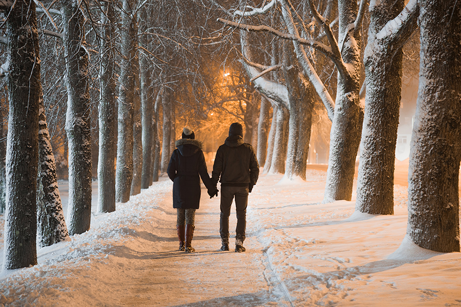 Five Healthy (and Active) Winter Date Ideas Around Boston