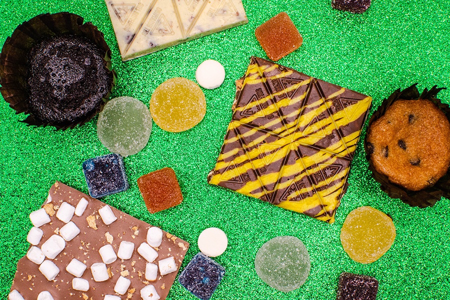 A Guide to Choosing the Perfect Edible Paper
